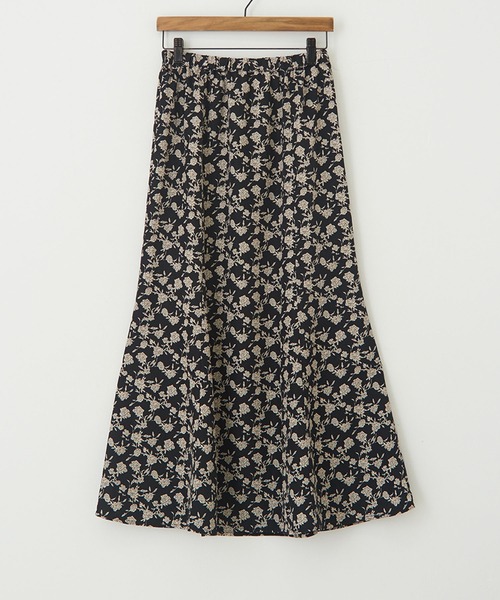 CUBE SUGAR（キューブシュガー）の「花柄プリントイージーマーメイドスカート（スカート・レディース・ブラック/ネイビー/ブラウン・M）」の22枚目の写真