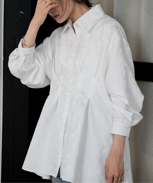 Bab（バブ）の「ジャガードタックシャツブラウス（シャツ/ブラウス・レディース・ホワイト系その他/グリーン/オフホワイト・M）」の4枚目の写真