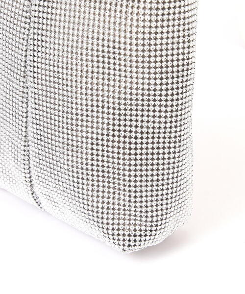 NATURAL BEAUTY BASIC（ナチュラルビューティーベーシック）の「◇【Oggi4月号掲載】キラキラミニバッグ（ショルダーバッグ・レディース・ブラック/シルバー・ﾌﾘ-）」の3枚目の写真