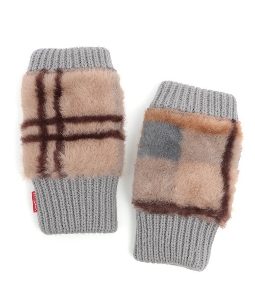 チチカカ（チチカカ）の「チェックボアハンドウォーマー（手袋・レディース・オリーブ/ブラック/グレー・FREE）」の7枚目の写真