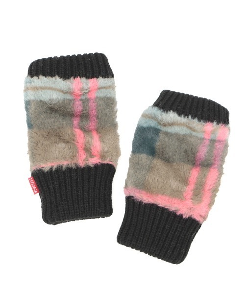 チチカカ（チチカカ）の「チェックボアハンドウォーマー（手袋・レディース・オリーブ/ブラック/グレー・FREE）」の16枚目の写真