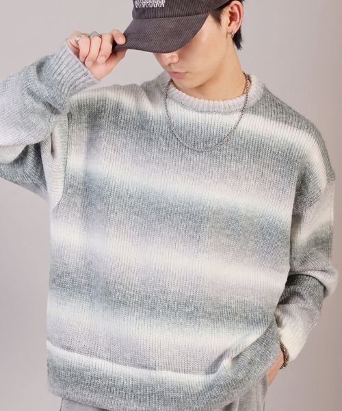 SPINNS(スピンズ)の「ストリート&大人カジュアル/マルチボーダーグラデーションニット(ニット/セーター・メンズ・グレー/ワイン/ブラウン/ブルー/グリーン/レッド系その他/ブルー系その他/グリーン系その他/ブラウン系その他/グレー系その他・ONESIZE)」の20枚目の写真