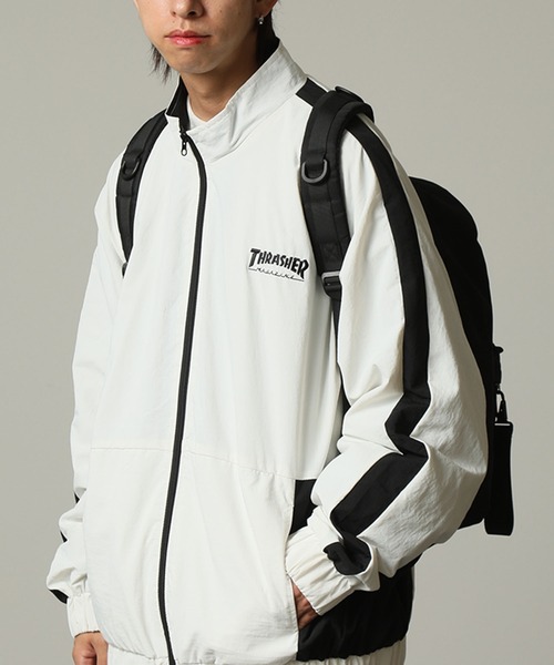 THRASHER（スラッシャー）の「【THRASHER/スラッシャー】 カナビラストラップ付 キャンバス デイパック/バックパック（バックパック/リュック・メンズ・ブラック/ブラック系その他・FREE）」の18枚目の写真