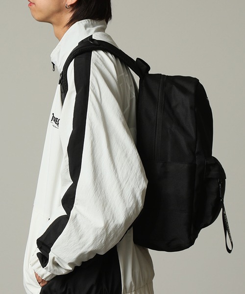 THRASHER（スラッシャー）の「【THRASHER/スラッシャー】 カナビラストラップ付 キャンバス デイパック/バックパック（バックパック/リュック・メンズ・ブラック/ブラック系その他・FREE）」の19枚目の写真