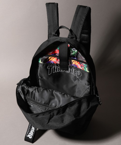 THRASHER（スラッシャー）の「【THRASHER/スラッシャー】 カナビラストラップ付 キャンバス デイパック/バックパック（バックパック/リュック・メンズ・ブラック/ブラック系その他・FREE）」の4枚目の写真