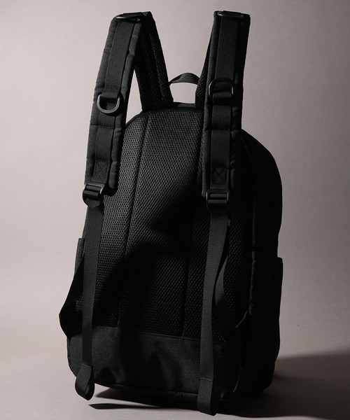 THRASHER（スラッシャー）の「【THRASHER/スラッシャー】 カナビラストラップ付 キャンバス デイパック/バックパック（バックパック/リュック・メンズ・ブラック/ブラック系その他・FREE）」の8枚目の写真