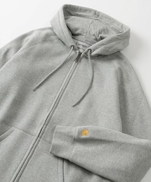 Carhartt WIP（カーハートダブリューアイピー）の「【Carhartt/カーハート】ワンポイント ブランドロゴ刺繍 フーデッドチェイスジャケット/ジップパーカー/HOODED CHASE JACKET/裏起毛（パーカー・レディース）」