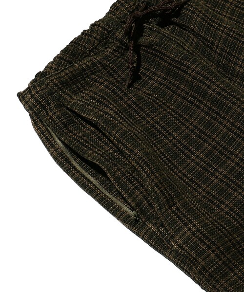 BEAMS PLUS(ビームスプラス)の「BEAMS PLUS / リネン メッシュ チェック ミリタリー イージーパンツ(その他パンツ・メンズ・オリーブ・S/M/XL/L)」の7枚目の写真