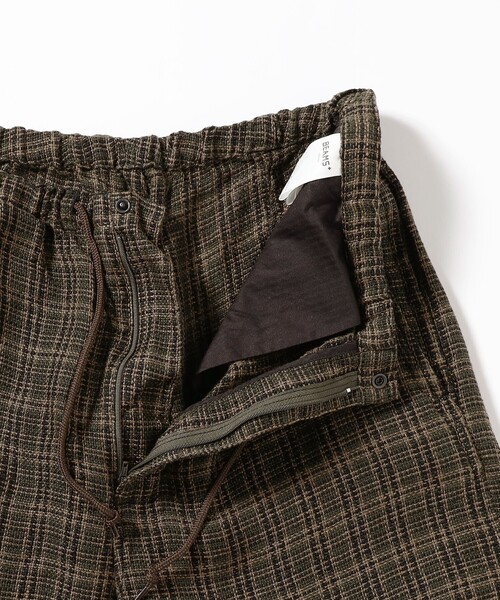 BEAMS PLUS(ビームスプラス)の「BEAMS PLUS / リネン メッシュ チェック ミリタリー イージーパンツ(その他パンツ・メンズ・オリーブ・S/M/XL/L)」の13枚目の写真