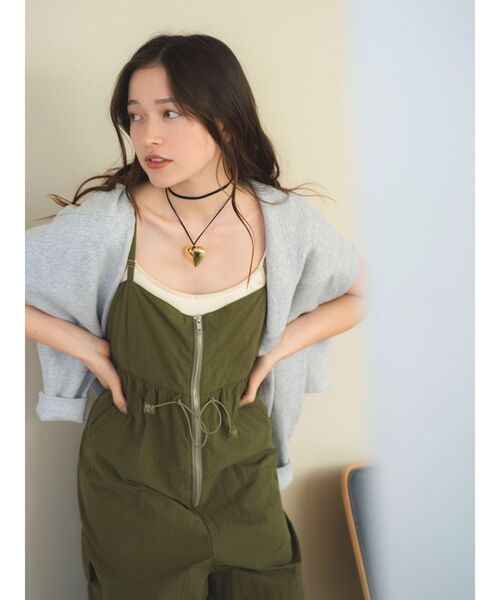 Ungrid（アングリッド）の「ハートモチーフストリングネックレス（ネックレス・レディース・ゴールド・FREE）」の4枚目の写真