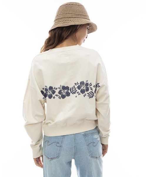 BILLABONG（ビラボン）の「BILLABONG レディース FORGET ME NOT SWEAT CREW トレーナー 【2024年春夏モデル】/ビラボンハイビスカスモチーフグラフィックプリントクロップドクルーネックスウェットトレーナー（スウェット・レディース・ネイビー/アイボリー/グリーン系その他/オレンジ系その他・MEDIUM/LARGE）」の9枚目の写真