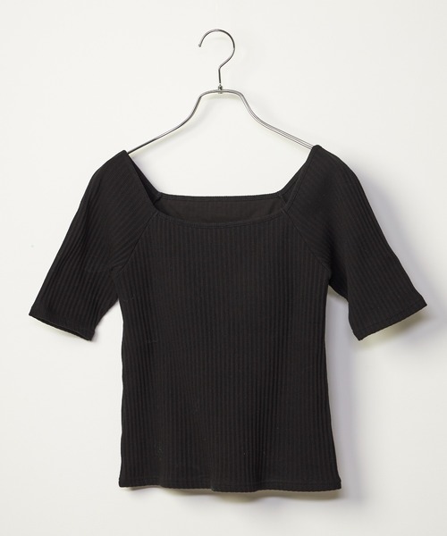 INED CLARO(イネドクラロ)の「ランダムテレコ カップ付きリブトップス(Tシャツ/カットソー・レディース・ブラック/オフホワイト/チャコールグレー・フリー)」の6枚目の写真