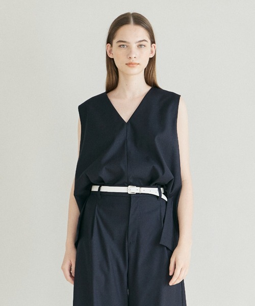 INED CLARO（イネドクラロ）の「プルオーバーベスト【セットアップ対応】（ベスト・レディース・グレー/ネイビー・11号/9号）」の2枚目の写真