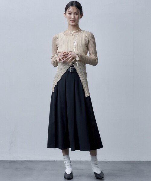 Firsthand(ファーストハンド)の「Firsthand/ファーストハンド シアーアシメスリットニット / シアーニット(ニット/セーター・レディース・ベージュ/ホワイト/ブラック・FREE)」の13枚目の写真