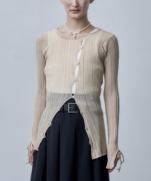 Firsthand(ファーストハンド)の「Firsthand/ファーストハンド シアーアシメスリットニット / シアーニット(ニット/セーター・レディース・ベージュ/ホワイト/ブラック・FREE)」の15枚目の写真