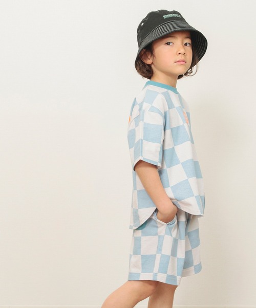 BREEZE（ブリーズ）の「【WEB限定・上下セット】バリエーションセットアップ_半袖・ハーフパンツ（セットアップ・キッズ・チャコール/レインボー/ブラック/サックスブルー・90/100/110/120/130/140/150）」の3枚目の写真