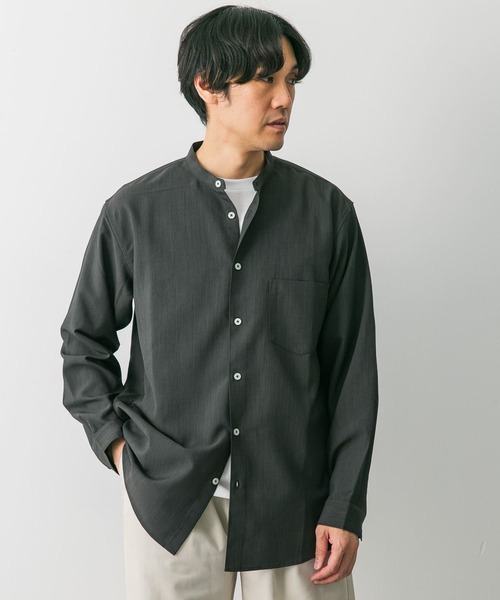 URBAN RESEARCH DOORS（アーバンリサーチドアーズ）の「『吸水速乾』セオアルファバンドカラーロングスリーブシャツ（シャツ/ブラウス・メンズ・ブルー/チャコールグレー/ライトグレー/モカ/グリーン系その他・MEDIUM/LARGE）」の17枚目の写真