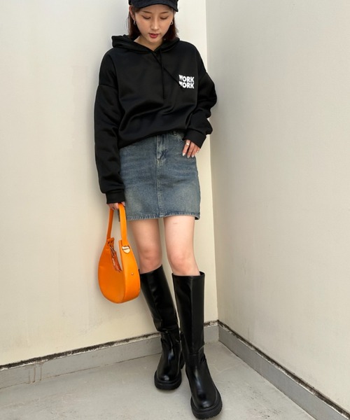 gossip!ロサンゼルス(ゴシップロサンゼルス)の「ユーズドテクスチャー ミニ丈デニム(デニムスカート・レディース・ブルー・S/M/L)」の7枚目の写真