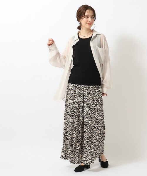 SHOO・LA・RUE（シューラルー）の「デイリー使いに ランダムテレコ タンクトップ（タンクトップ・レディース・ホワイト系/ダークグレー/ブラック/ナチュラル・02/03/04）」の18枚目の写真