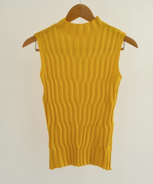 Miniministore(ミニミニストア)の「タートルネック ニット トップス(ニット/セーター・レディース・イエロー/ブラウン/ベージュ/ホワイト/ブラック・FREE)」の17枚目の写真