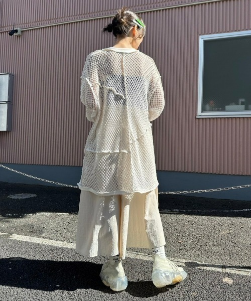 Candy Stripper(キャンディストリッパー)の「PATCH WORK MESH トップス(Tシャツ/カットソー・レディース・オフホワイト/グリーン/ブラック・2)」の15枚目の写真