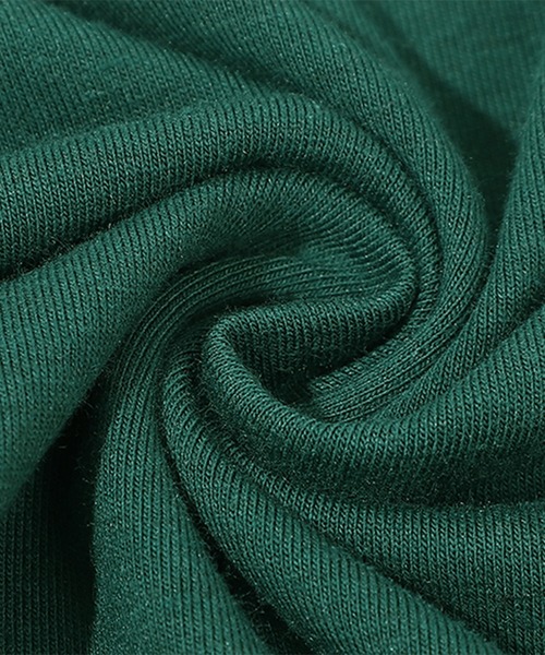 IRADOWL(アイラドール)の「バイカラーカジュアルトップス(Tシャツ/カットソー・レディース・レッド/グリーン・MEDIUM/LARGE/X-LARGE)」の6枚目の写真