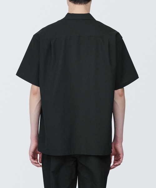 無印良品(ムジルシリョウヒン)の「紳士 風を通すストレッチサッカーオープンカラー半袖シャツ(シャツ/ブラウス・メンズ・チャコールグレー/ネイビー系/ブラック・M/S/XS/XL/L)」の6枚目の写真