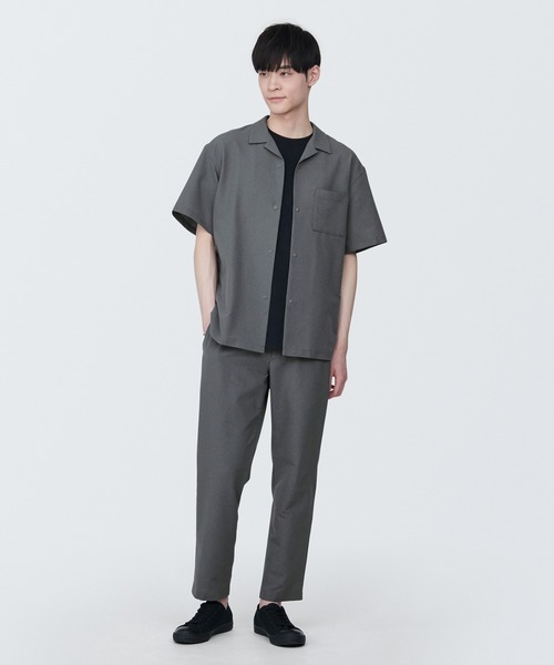 無印良品(ムジルシリョウヒン)の「紳士 風を通すストレッチサッカーオープンカラー半袖シャツ(シャツ/ブラウス・メンズ・チャコールグレー/ネイビー系/ブラック・M/S/XS/XL/L)」の11枚目の写真