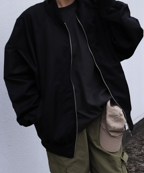 WESTSEA(ウエストシー)の「オーバーサイズ ナイロンMA-1ジャケット(MA-1・メンズ・ブラック/カーキ/ネイビー・M/XL/L)」の6枚目の写真