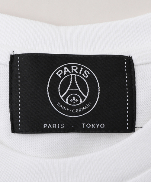 PARIS SAINT-GERMAIN(パリサンジェルマン)の「【Paris Saint-Germain / パリ・サン=ジェルマン】PLJ emblem T-shirt(Tシャツ/カットソー・メンズ・ブラック/ホワイト・SMALL/MEDIUM/LARGE/X-LARGE)」の7枚目の写真