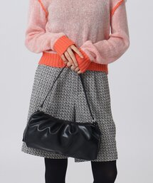 ◆タックハンドバッグ