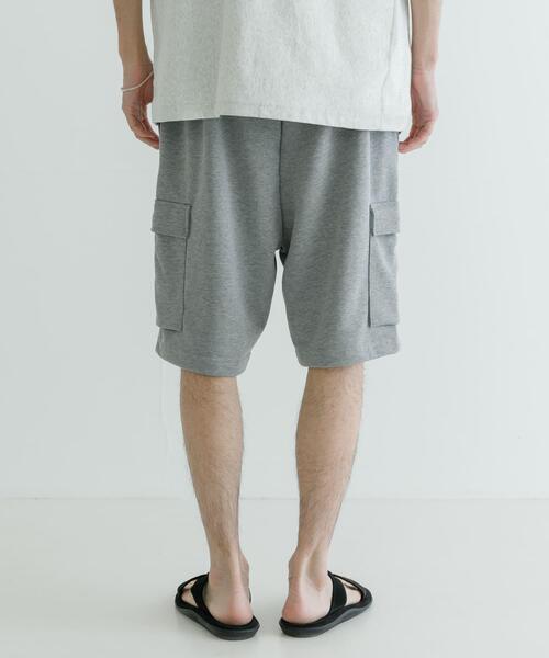 URBAN RESEARCH(アーバンリサーチ)の「VESTI FRENCH TERRY BERMUDA(その他パンツ・メンズ・オフホワイト/グレー/ブラック・X-LARGE/XX-LARGE)」の13枚目の写真