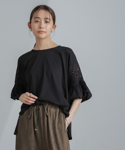 NANO universe(ナノユニバース)の「レース切替バルーンスリーブカットトップス(Tシャツ/カットソー・レディース・ホワイト/ブラック/ブラウン・FREE)」の2枚目の写真