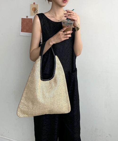 Futier land（フューティアランド）の「パネルレース2wayサロペット（サロペット/オーバーオール・レディース・ブラック/グリーン/アイボリー・FREE）」の8枚目の写真