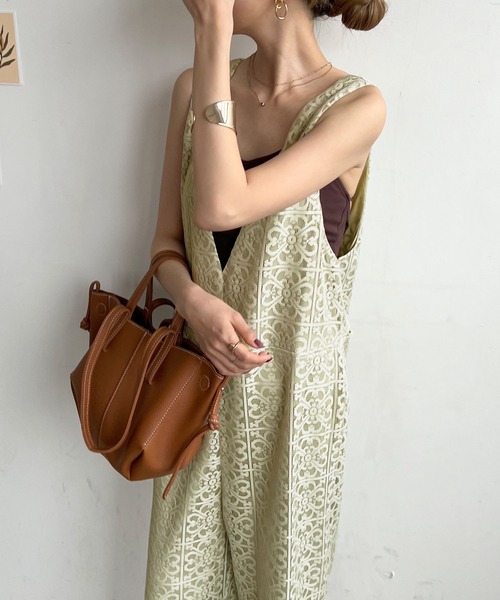 Futier land（フューティアランド）の「パネルレース2wayサロペット（サロペット/オーバーオール・レディース・ブラック/グリーン/アイボリー・FREE）」の21枚目の写真