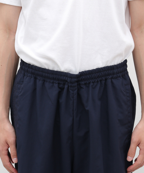 EDIFICE（エディフィス）の「ARAKI LUI 別注 トレーニング パンツ（スウェットパンツ・メンズ・ブラック/ネイビー・MEDIUM/LARGE）」の7枚目の写真