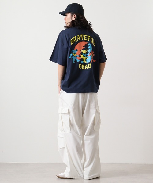 Grateful Dead(グレイトフルデッド)の「Grateful Dead グレートフルデッドプリントオーバーサイズTシャツ unisex(Tシャツ/カットソー・メンズ・チャコール/ネイビー/ベージュ/パープル/グリーン/オフホワイト/ホワイト系/ブラック/ホワイト系2/ダークグリーン/チャコールグレー/杢グレー/オレンジ/ベージュ系1/ブラック系1/ホワイト系3・M/L/XL)」の20枚目の写真