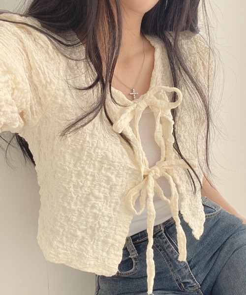 Per sist ence（パーシエンス）の「ダブルリボンパフスリーブリンクルカーディガン（カーディガン/ボレロ・レディース・ピンク/アイボリー/ブラック・FREE）」の6枚目の写真