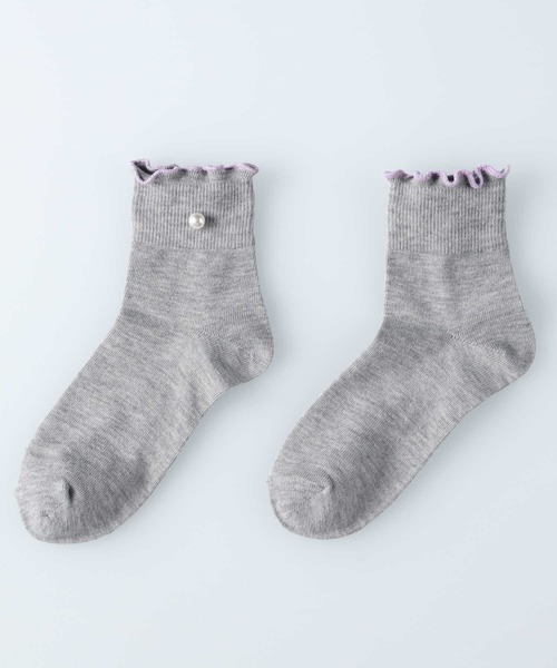 Right-on（ライトオン）の「【VIVIAN BLUE】ガーリーソックス 3足セット（ソックス/靴下・キッズ・ブラック×ホワイト・L/M）」の3枚目の写真