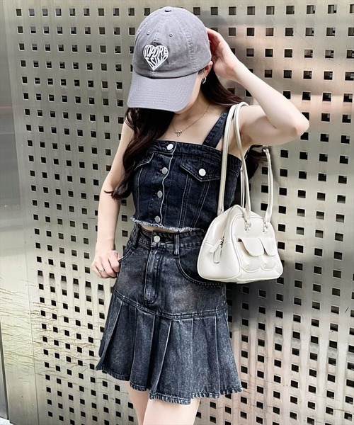 clear（クリア）の「デニムビスチェ［肩紐取り外し可 大人 カジュアル］≪再入荷≫（ベスト・レディース・ライトブルー/ブラック・F）」の2枚目の写真