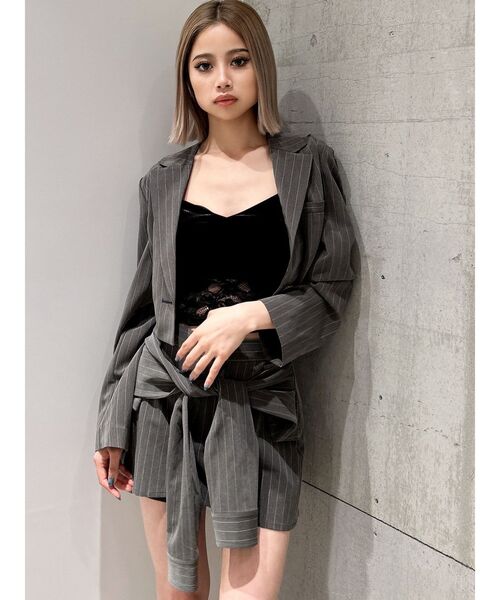 GYDA（ジェイダ）の「【SETUP着用可】ショートジャケット（テーラードジャケット・レディース・グレー/ベージュ/ブラック・FREE）」の16枚目の写真