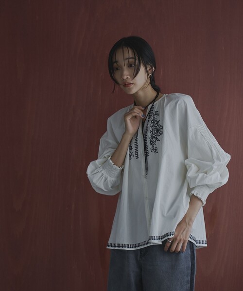 coen（コーエン）の「MARKET （マーケット）配色刺繍ブラウス（シャツ