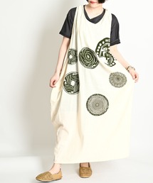 MARAI（マーライ）の「ノースリーブ チュニックワンピース マキシ丈 Y字バックデザイン エスニック（ワンピース）」