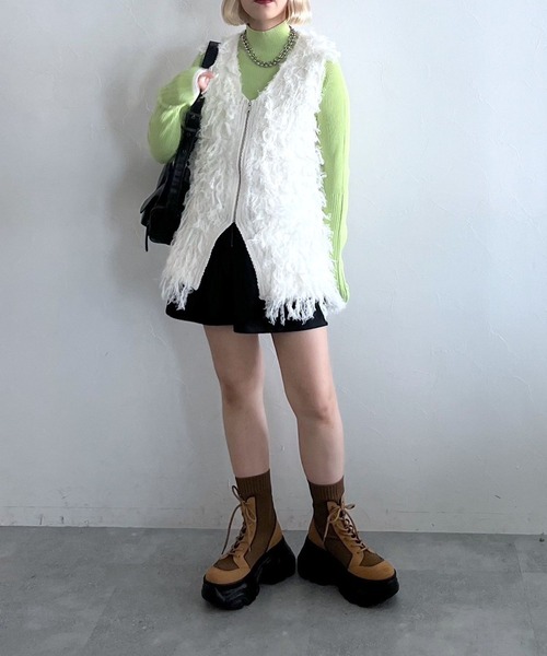 PAGEBOY（ページボーイ）の「フェザーループZIPニット（ニット/セーター・レディース・グレー/アイボリー/ブラック・FREE）」の4枚目の写真