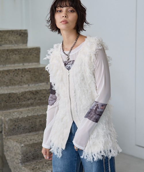 PAGEBOY（ページボーイ）の「フェザーループZIPニット（ニット/セーター・レディース・グレー/アイボリー/ブラック・FREE）」の11枚目の写真