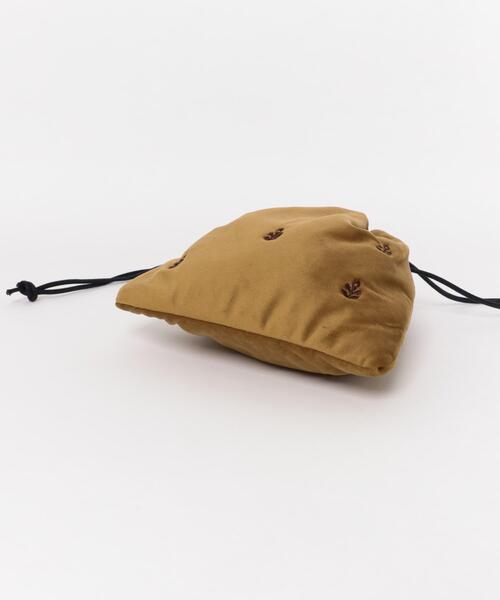 beej(ビージ)の「『別注』beej×DOORS 刺繍巾着バッグ(ショルダーバッグ・レディース・ブルー/ブラウン・ONE)」の13枚目の写真