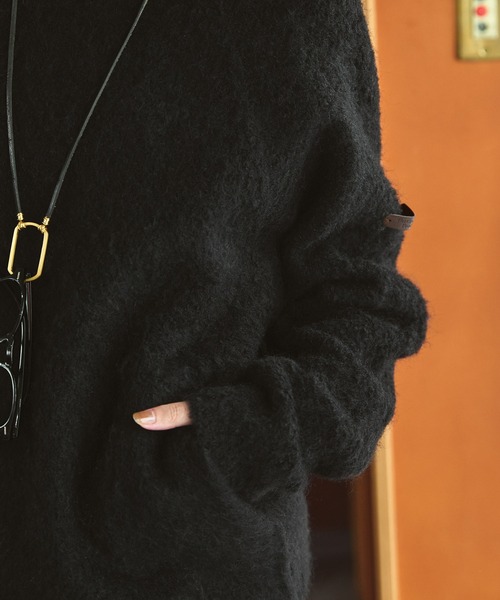THE CRAFT CREW PRODUCTS(ザクラフトクループロダクツ)の「ウールミックスビッグシルエットラグランスリーブシャギーニット / 帯電防止・抗菌防臭【THE CRAFT CREW PRODUCTS】(ニット/セーター・メンズ・グリーン/モカ/ネイビー/ブラック/グレイッシュベージュ/アッシュグレー/ワイン/ダークグレー・S/M/L)」の22枚目の写真