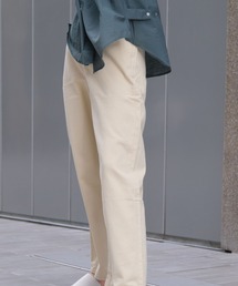 カラーデニムパンツ