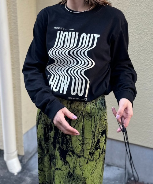 mi via loca（ミヴィアロカ）の「【United Athle】ウェーブ柄 HOW OUTロゴロンT 　【PT NO. MVL051 ※2A】（Tシャツ/カットソー・レディース・ホワイト/ベージュ/イエロー/ブラック・X-LARGE/MEDIUM）」の12枚目の写真