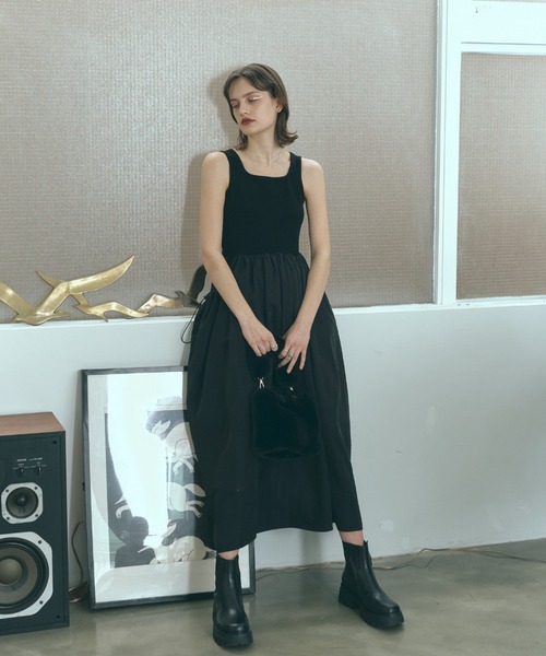 Muel Chic（ミュエルシック）の「Baton one-piece バトンワンピース（ワンピース・レディース・ベージュ/オフホワイト/ブラック・FREE）」の2枚目の写真